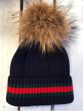 NAVY GREEN RED BOBBLE HAT
